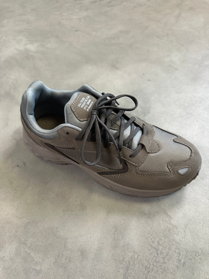 MOONSTAR ET002 STUDEN