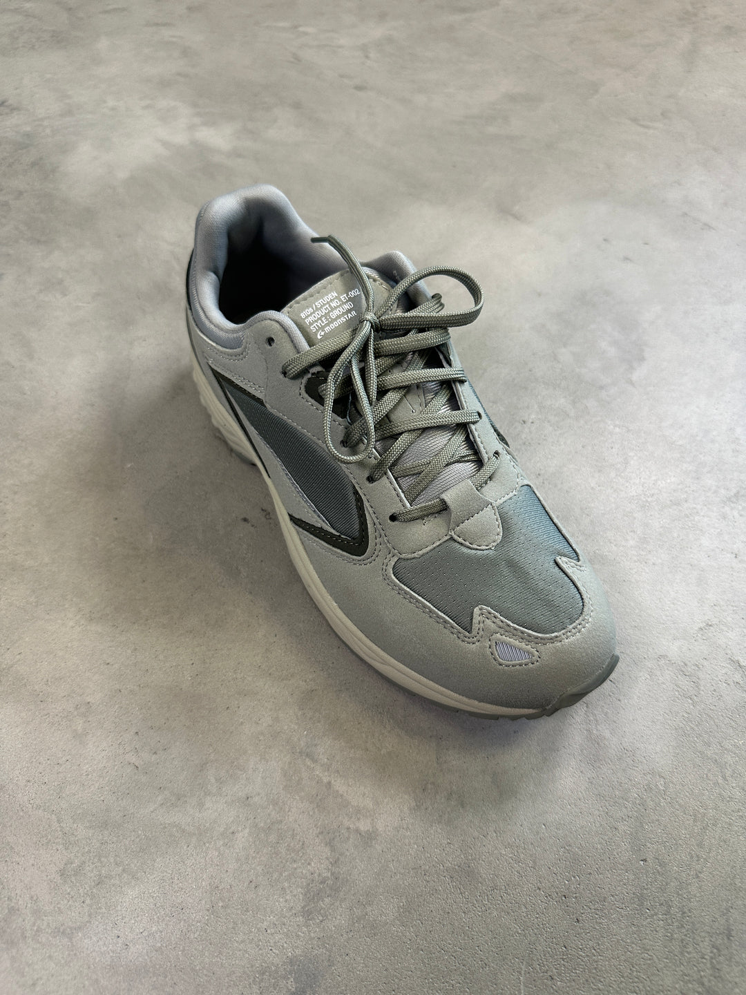 MOONSTAR ET002 STUDEN