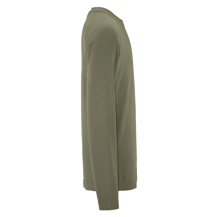Side profile of male athlete wearing Craft Dry Active Comfort LS 2 Men&