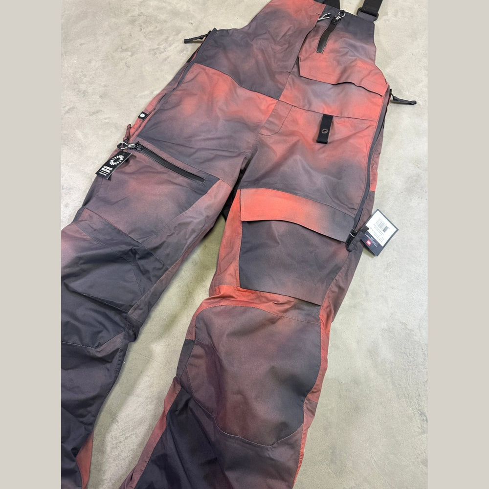 686 Womens Geode Thermagraph Bib pants - Hot Coral Oil Slick - SAMPLE DROP