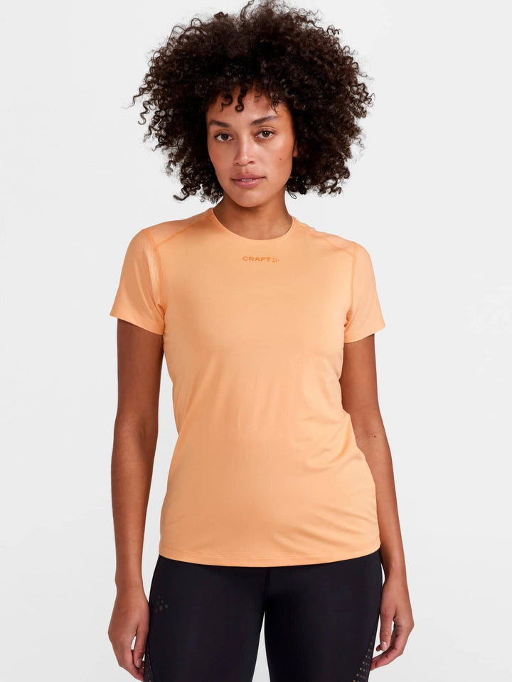 Craft ADV Essence SS Slim Tee W - Peach