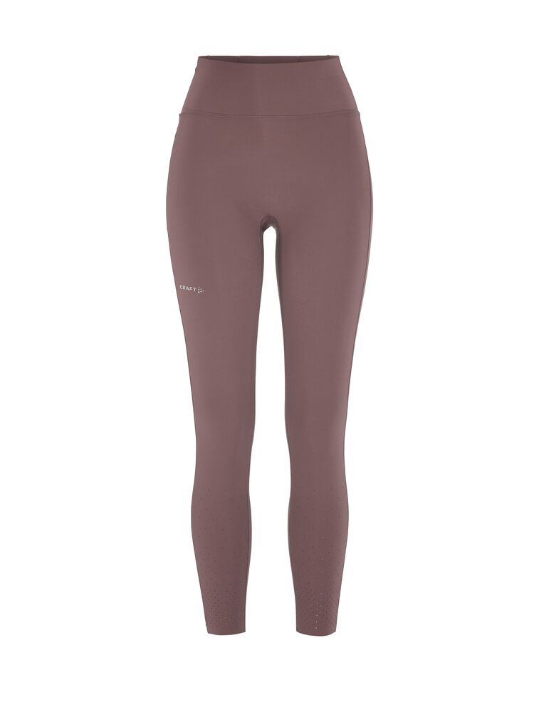 Women model wearing Craft Hypervent Tights Women&