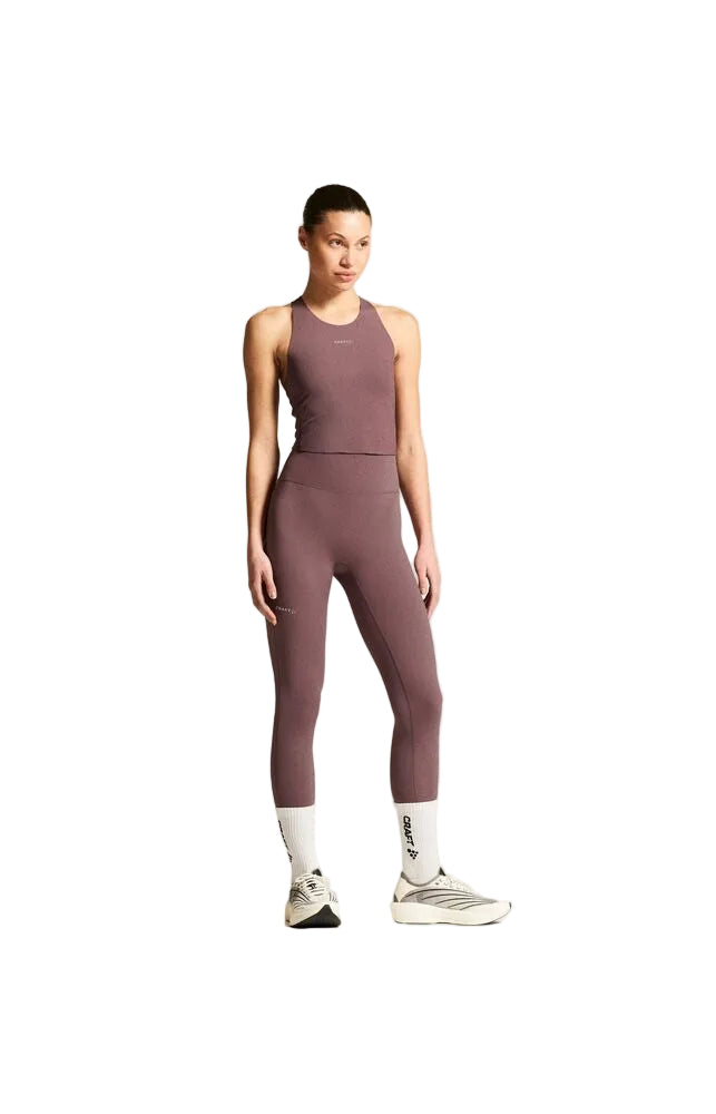 Women model wearing Craft Hypervent Tights Women&