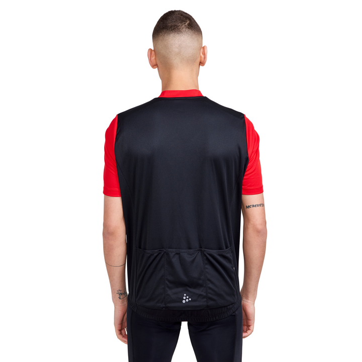 Men’s Core Endur Logo jersey — short sleeve, streamlined fit, rear storage pockets and secure hem grip.