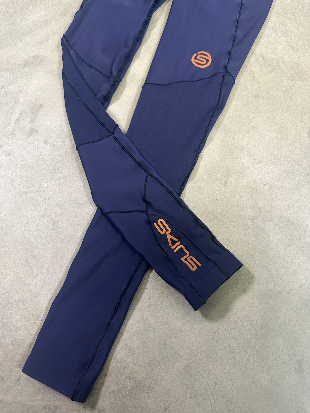 SKINS Series-5 Women’s Skyscraper Tights – Navy Blue