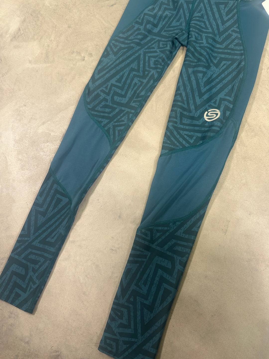 SKINS Series-3 Women’s Skyscraper Tights – Lt Teal