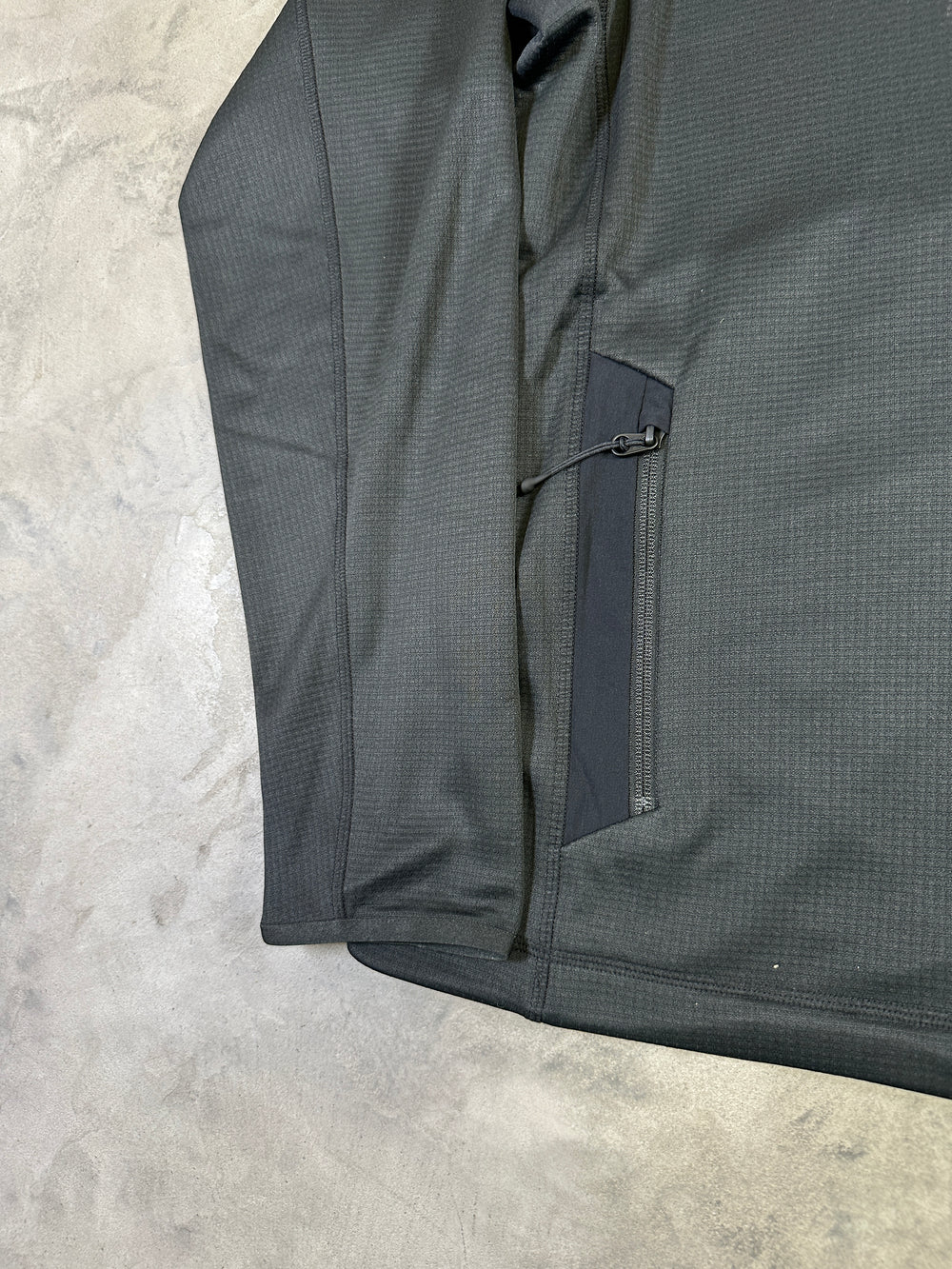 black armada grid fleece