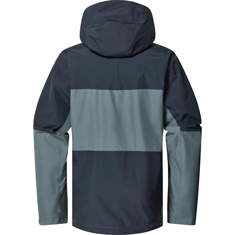 Men’s technical GORE-TEX hiking jacket with adjustable hood