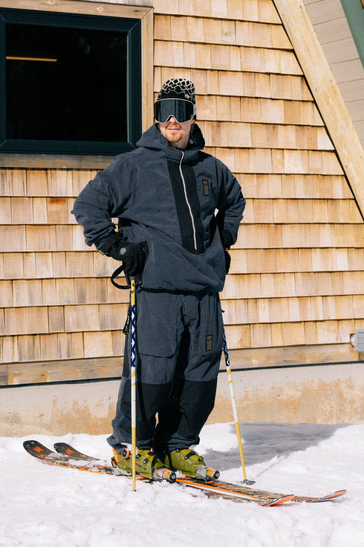686 Ghost™ 2.5L Pant in Navy Wide Wale Corduroy - view 2