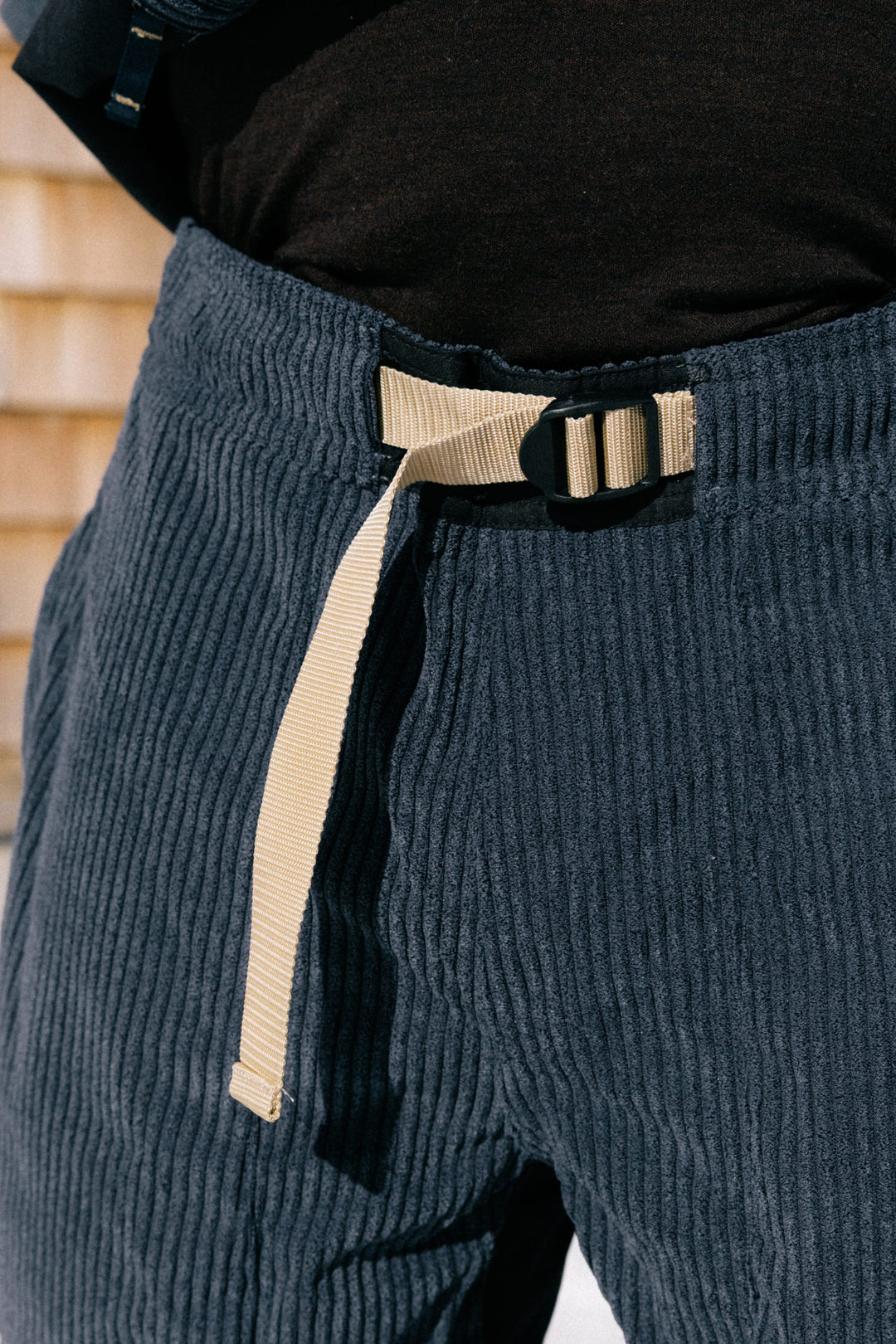 686 Ghost™ 2.5L Pant in Navy Wide Wale Corduroy - view 3