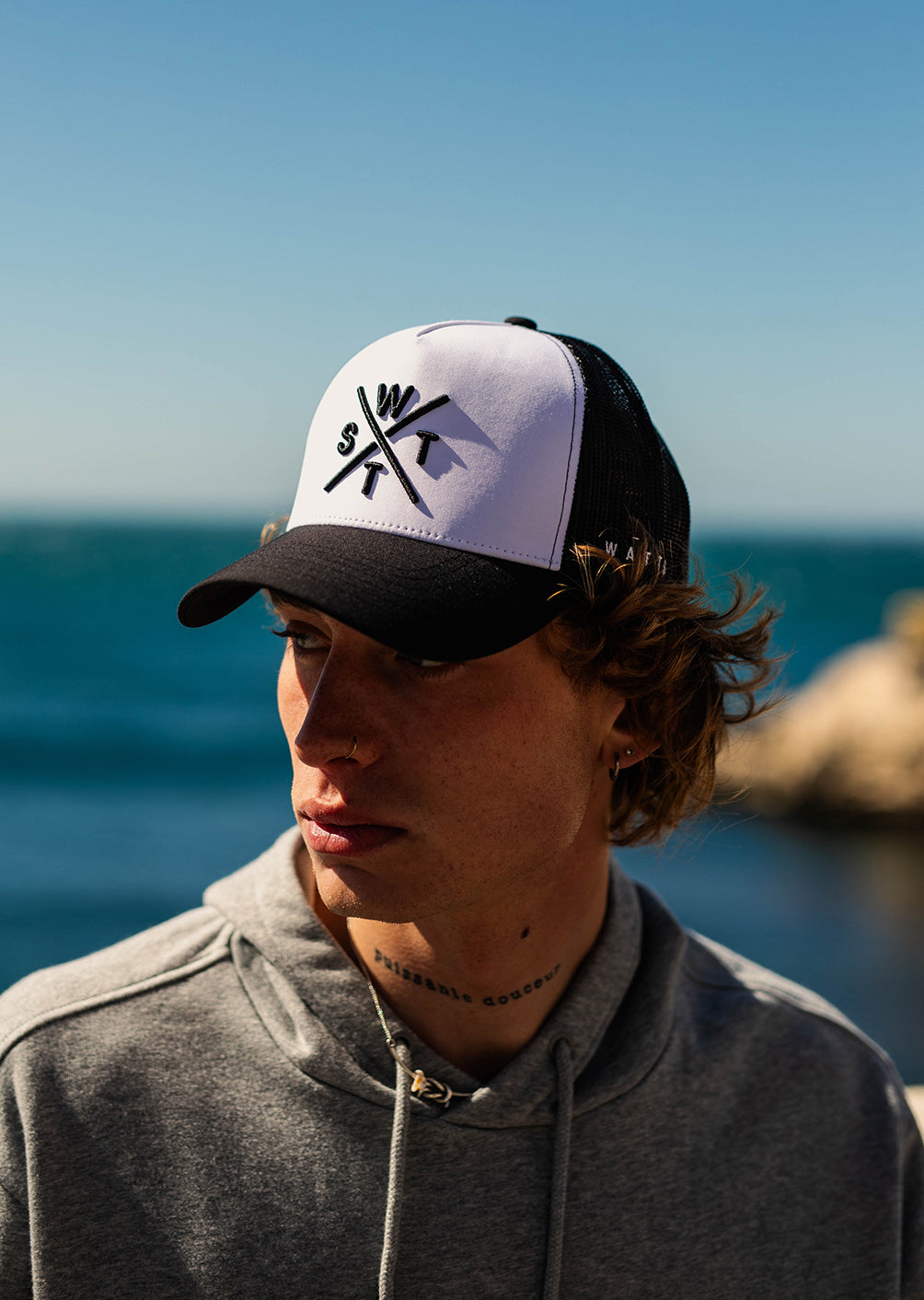 WATTS R-Tribe Cap in Mix White &amp; Black – lifestyle side