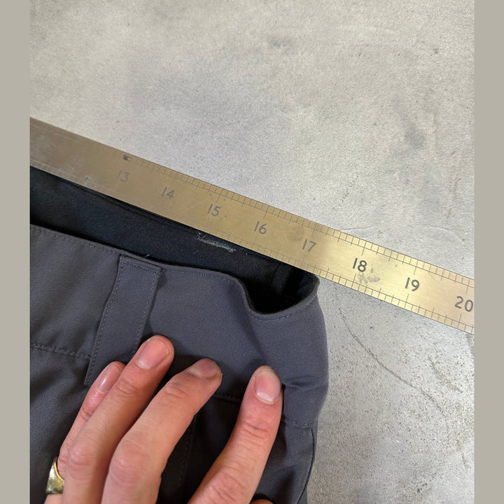 Armada Corwin 2L Insulated Pants - Anthracite - SAMPLE DROP
