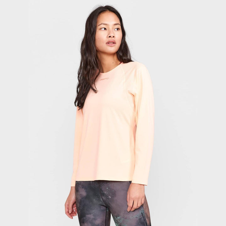 Craft ADV Essence LS Tee W - Cosmo - SAMPLE DROP