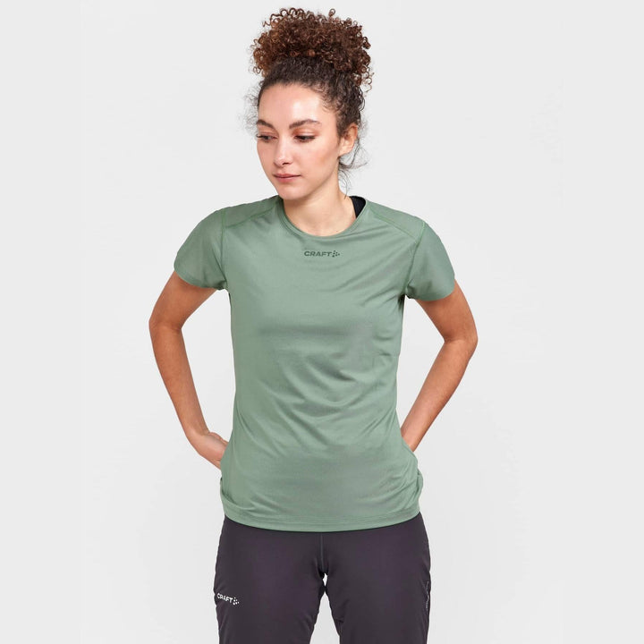 Craft ADV Essence SS Slim Tee W - Thyme - SAMPLE DROP