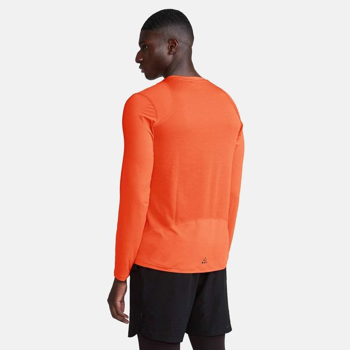Craft ADV Essence SS Tee M - Vibrant - SAMPLE DROP