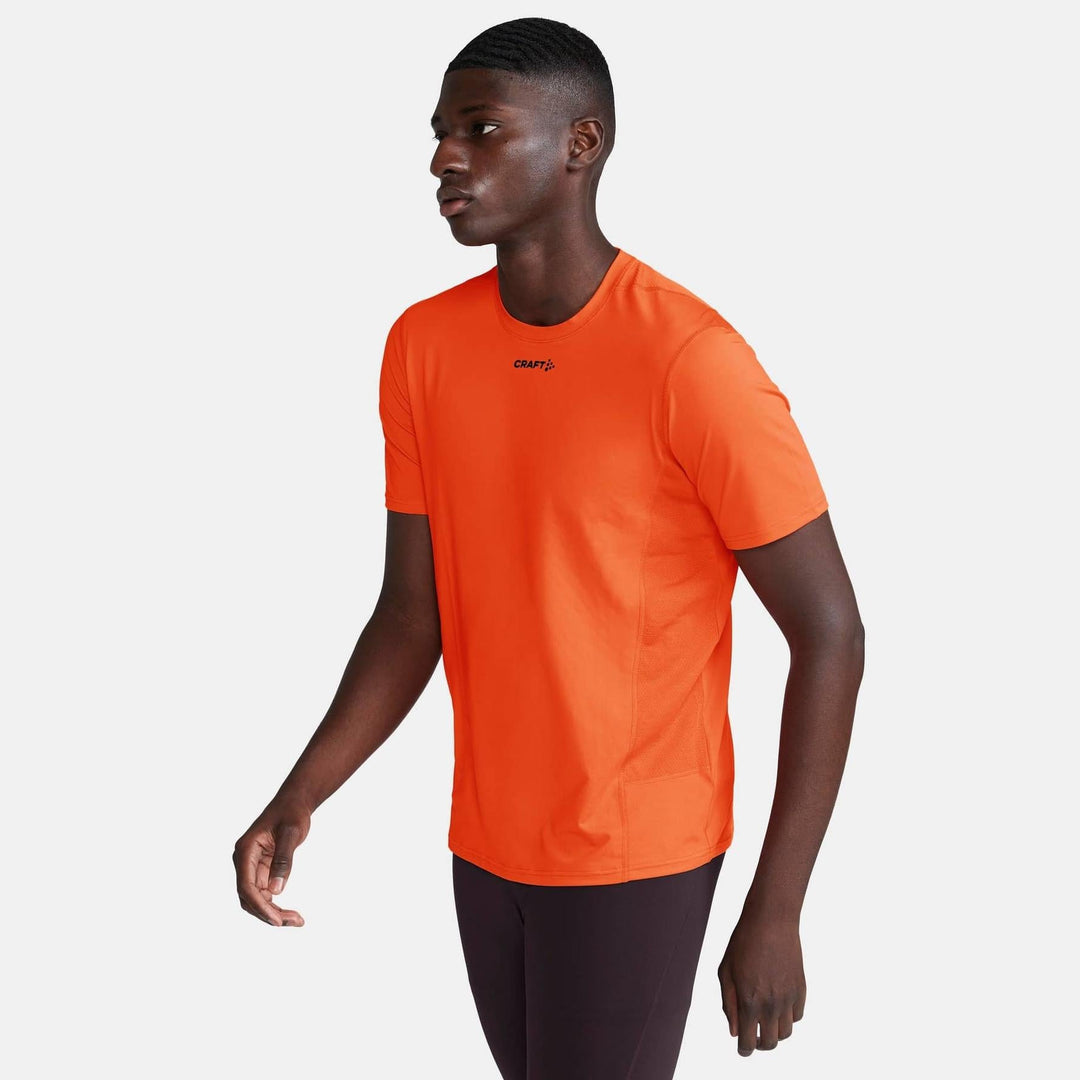 Craft ADV Essence SS Tee M - Vibrant - SAMPLE DROP