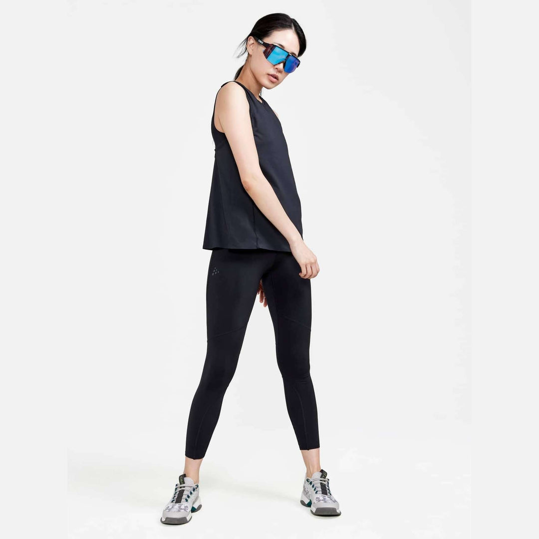 Craft ADV HiT Singlet W - Black - SAMPLE DROP