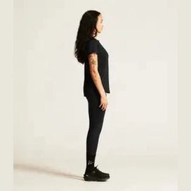 Craft Collective SS Tee Women’s Black M - SAMPLE DROP