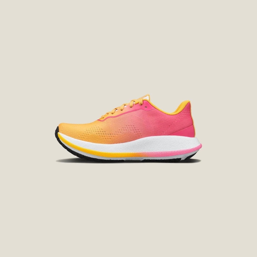 Craft Pacer 2 - Apricot/Contrast Pink - SAMPLE DROP