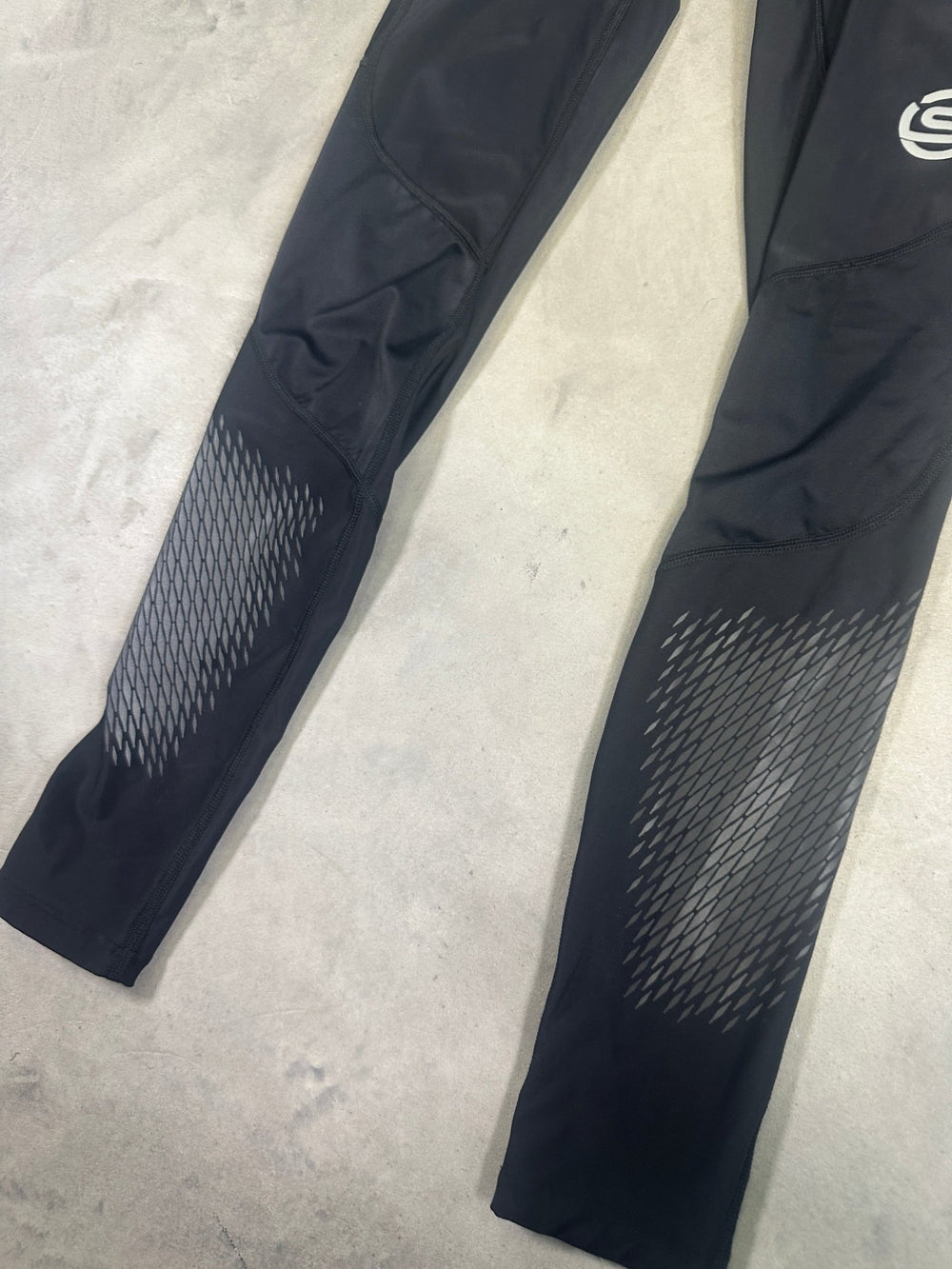 SKINS Series-3 Men's Long Tights – Black/Stars - SAMPLE DROP