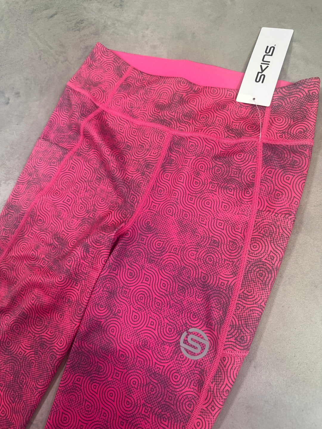 SKINS SERIES-3 Women’s Long Tights PKT 2.0 – Pink Tex - SAMPLE DROP