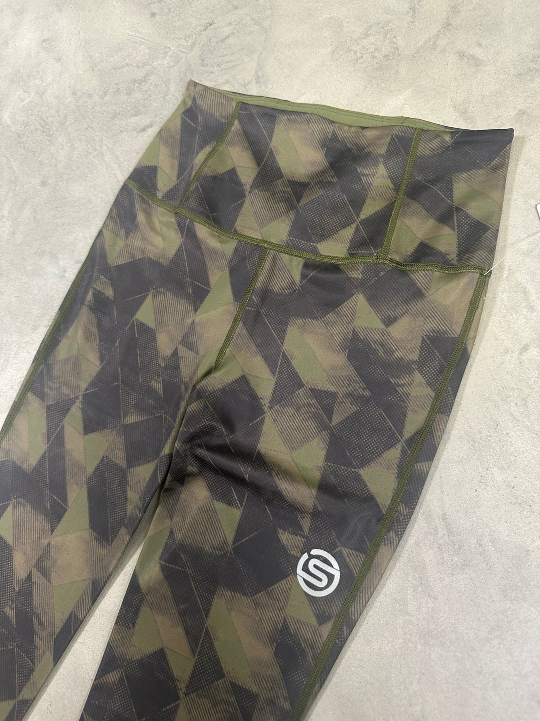 SKINS Series-3 Women’s Skyscraper Tights 2.0 – Khaki Geo - SAMPLE DROP