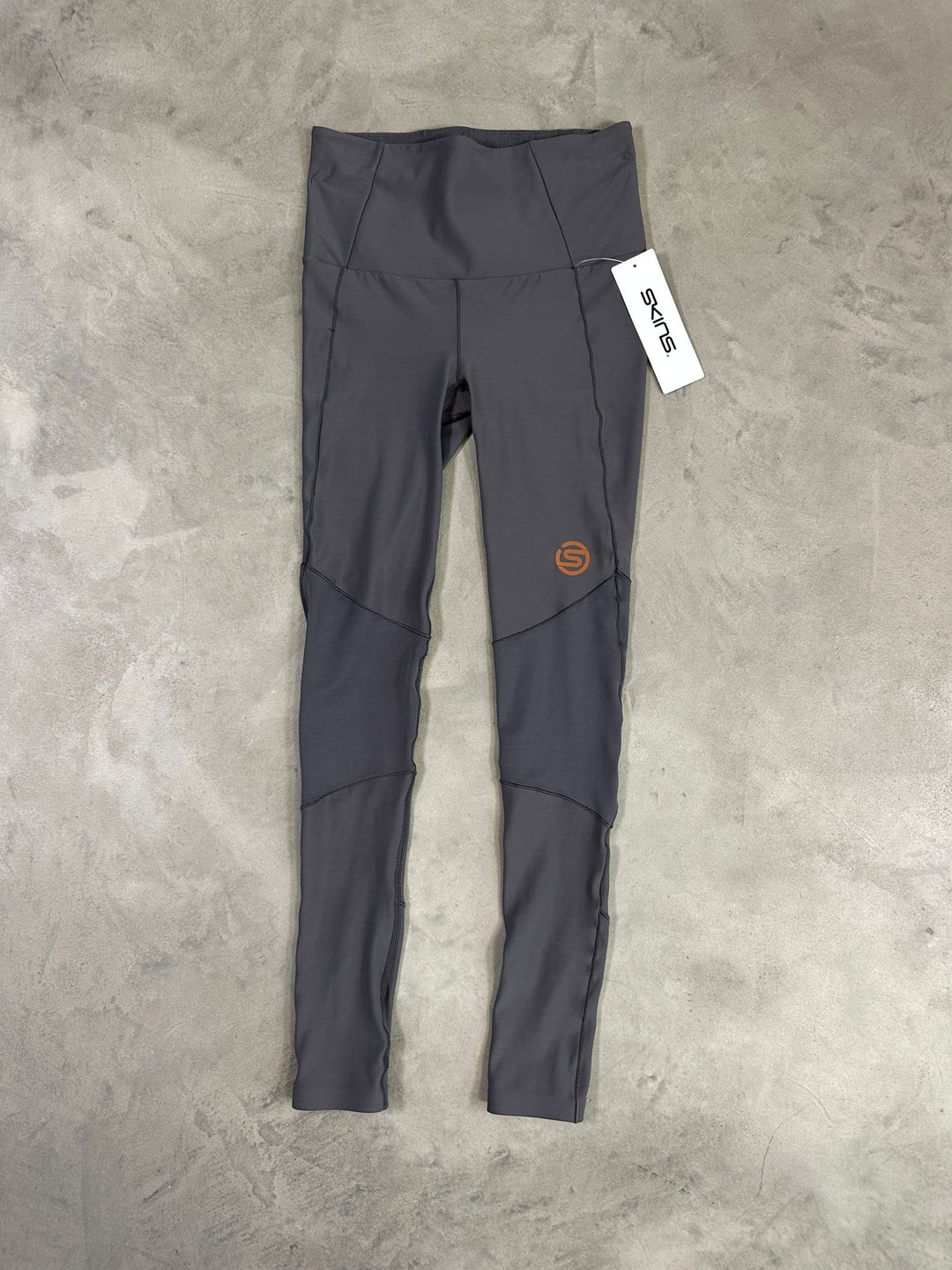 SKINS Series-5 Women’s Skyscraper Tights – Charcoal - SAMPLE DROP
