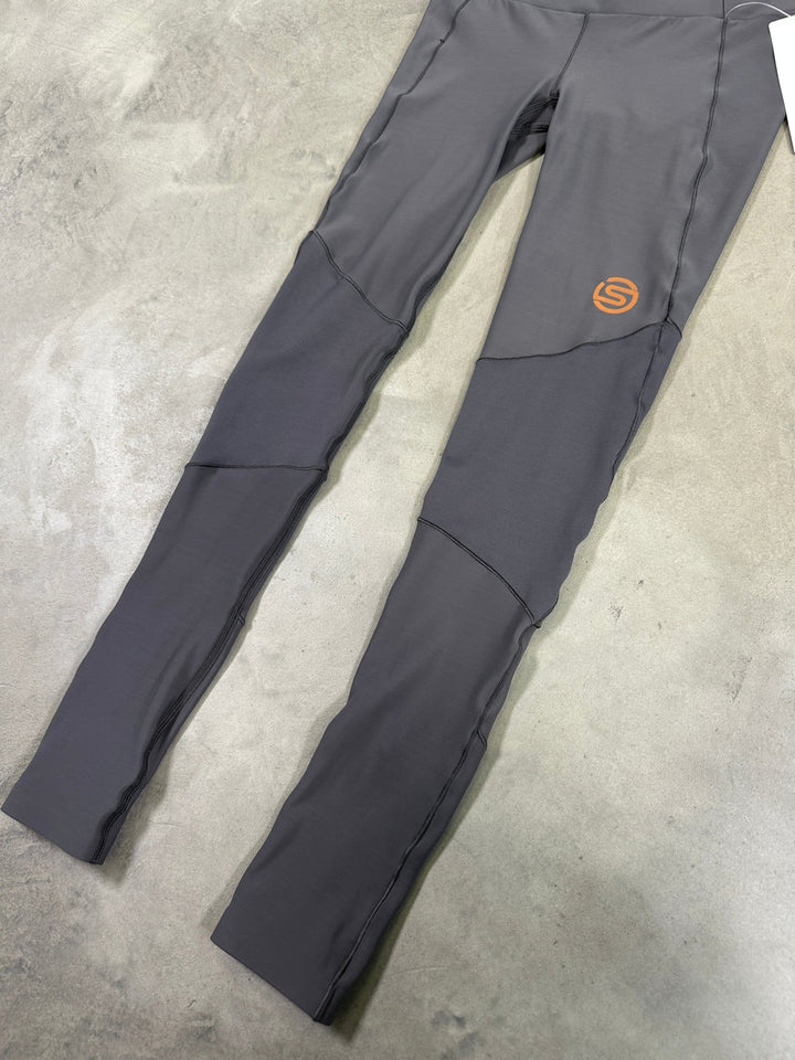 SKINS Series-5 Women’s Skyscraper Tights – Charcoal - SAMPLE DROP